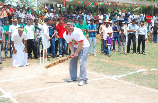 Halli Cricket